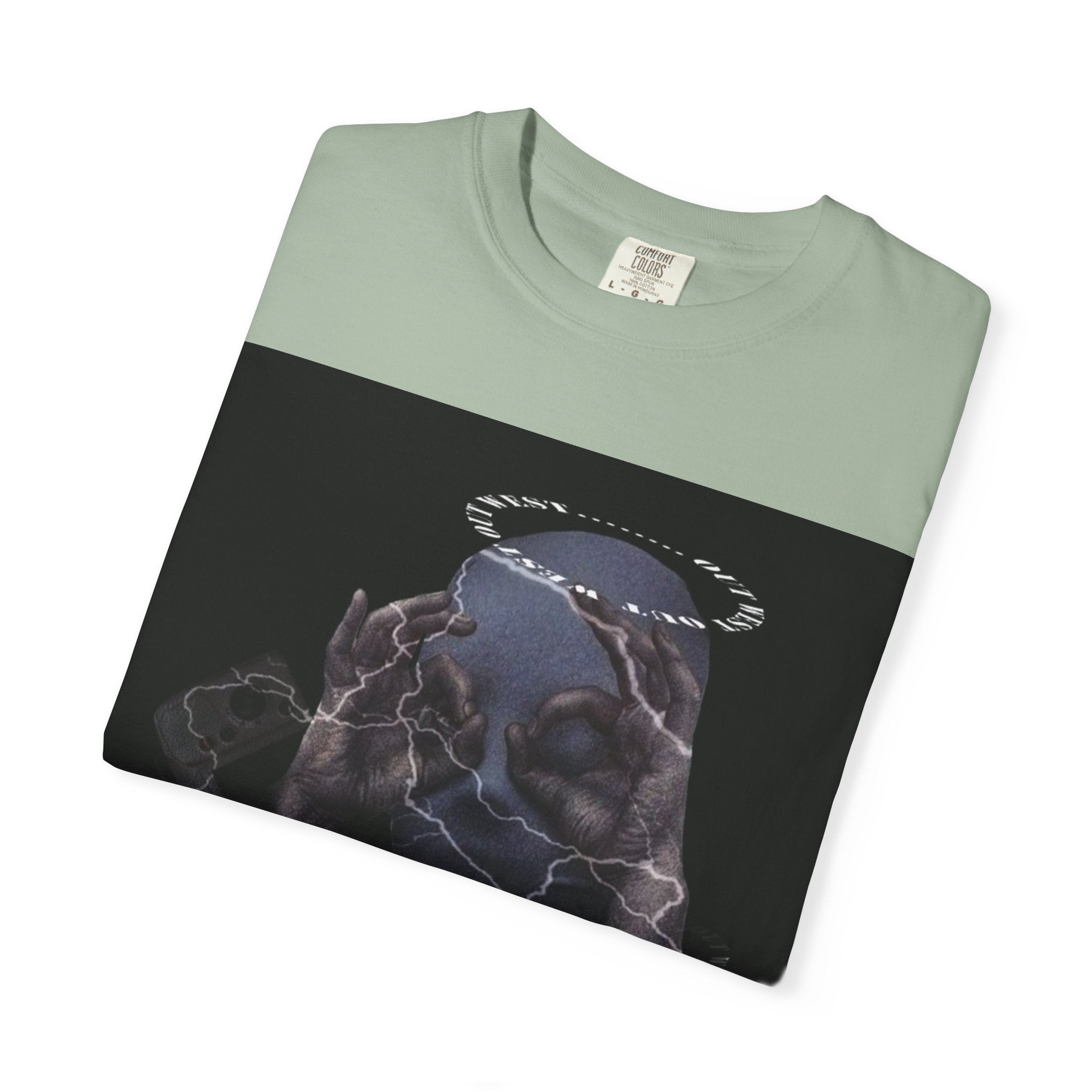 Skull Halo Graphic T-Shirt — Legaciess Streetwear Tee