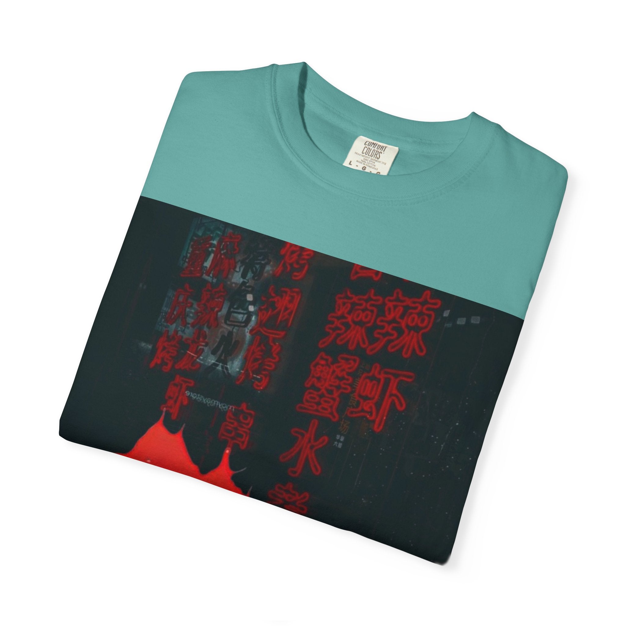 Horror Portrait Tee — Dripping Red Face with Japanese Script Graphic