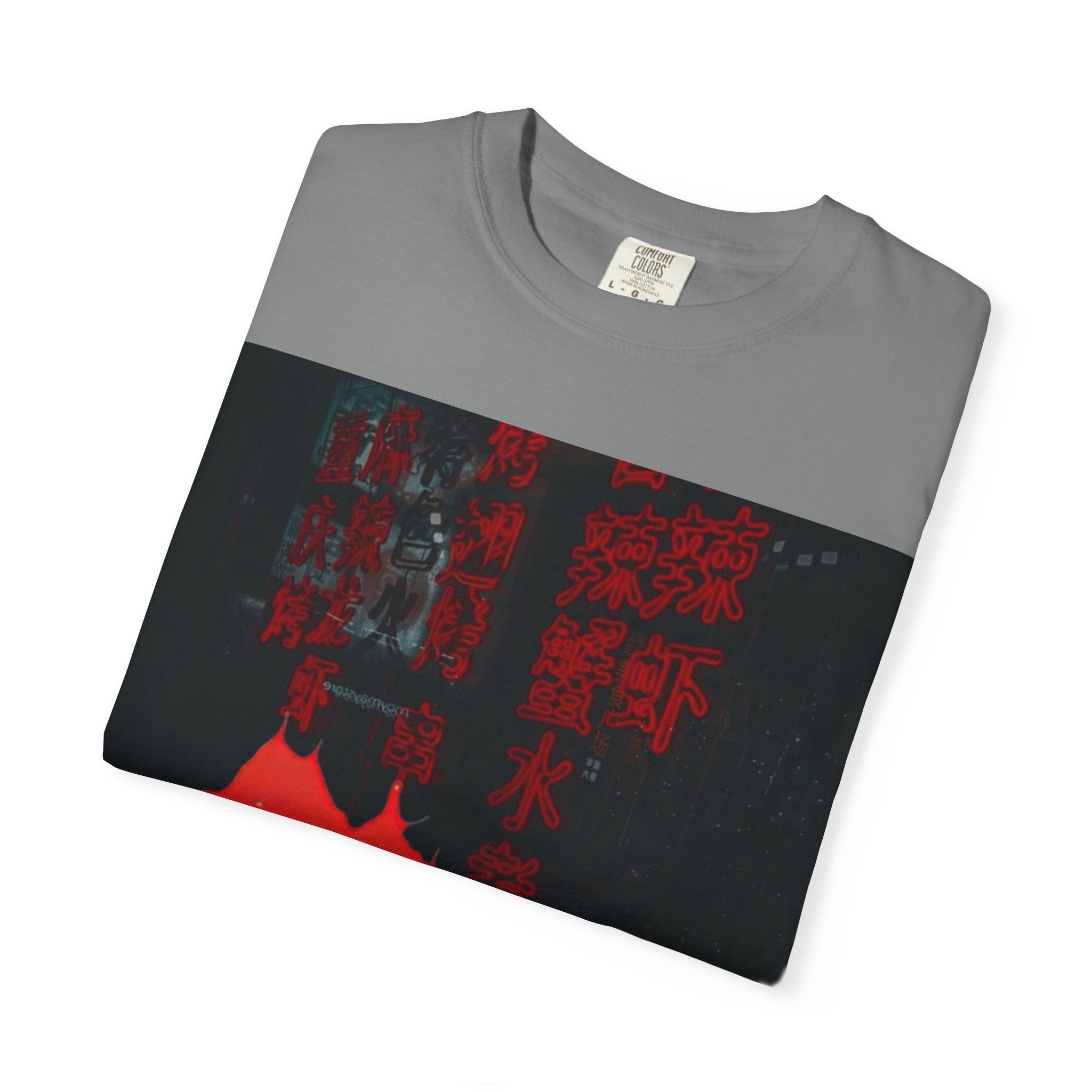 Horror Portrait Tee — Dripping Red Face with Japanese Script Graphic